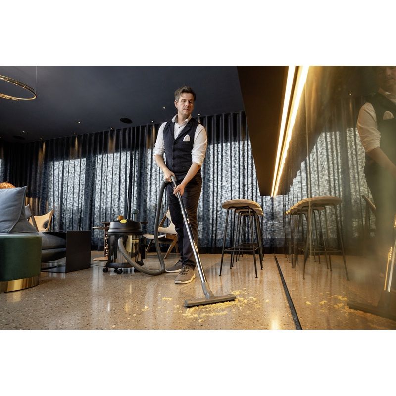 ПРАХОСМУКАЧКА ЗА СУХО И МОКРО ПОЧИСТВАНЕ KARCHER NT 27/1 Me